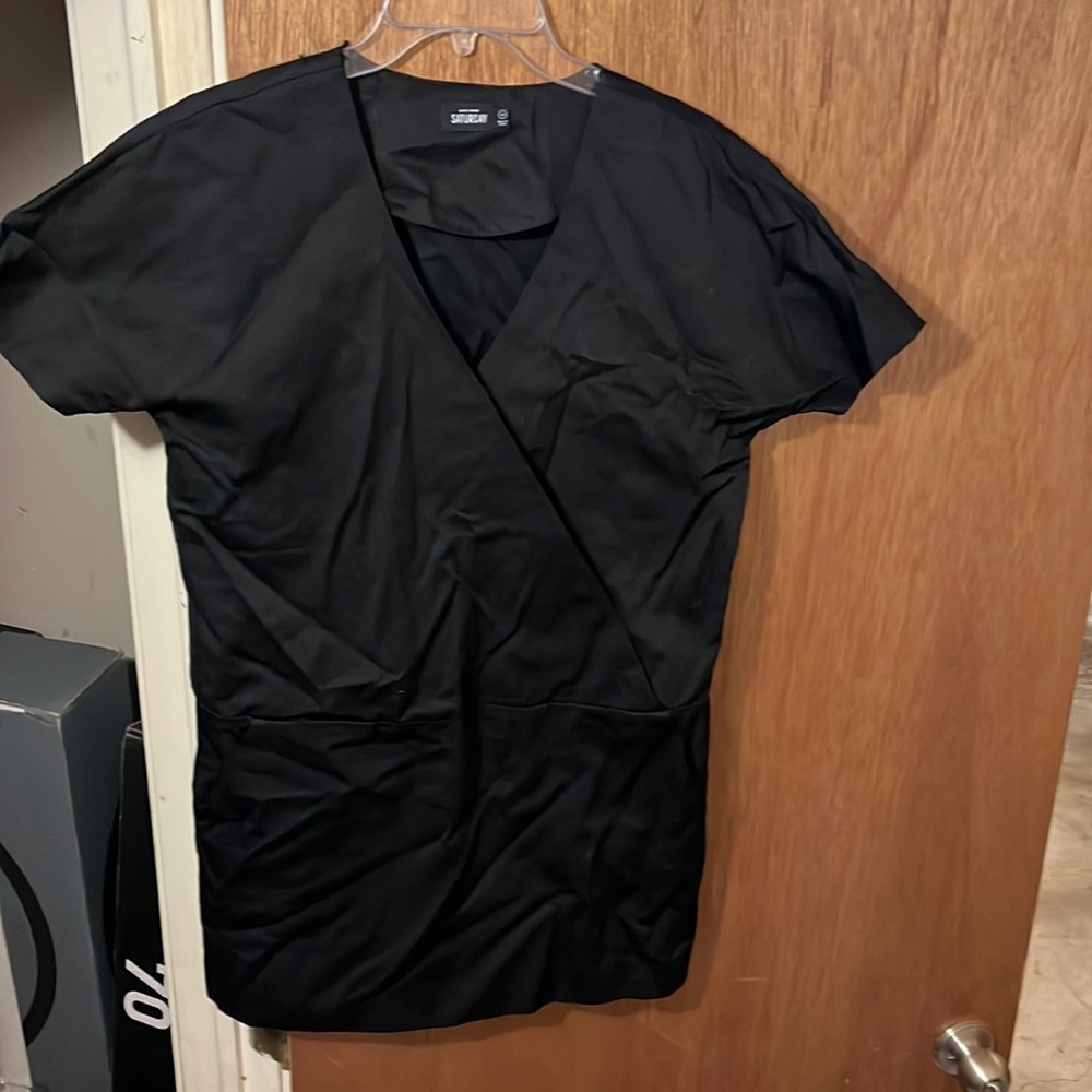 Saturday Kate Spade black shift dress size 4